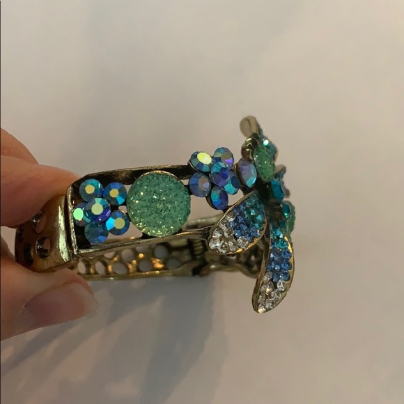 Bracelet with Dimond Accents - Picture 6 of 10